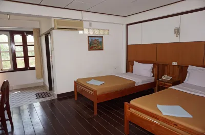 Champa Hotel
