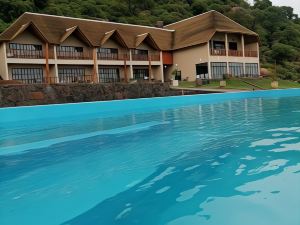 Joma Adventure Lodge