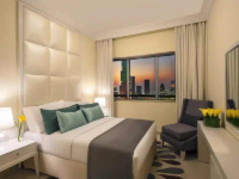 داماك ميسون مول ستريت Hotels near دبي أكواريوم وحديقة الحيوانات