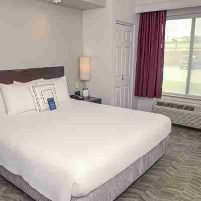 SpringHill Suites Houston Pearland Rooms