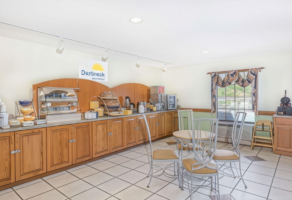 데이즈 인 바이 윈덤 샬럿 내부 모습