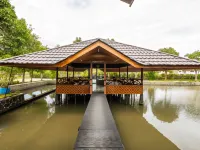 RedDoorz Syariah at Bumi Eyang Enin Homestay Tasikmalaya Hotels in Singaparna
