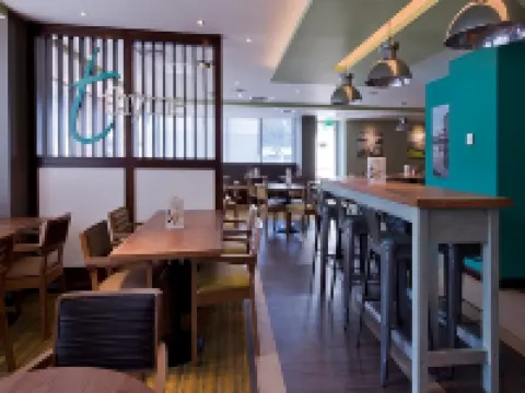 奧本普瑞米爾酒店 奧本酒店