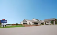 AmericInn by Wyndham Merrill Hôtels à : Merrill