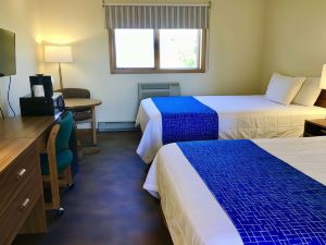 Travelodge by Wyndham Three Forks