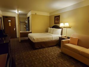 Americas Best Value Inn Chippewa Falls