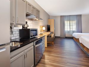 Candlewood Suites Kenosha