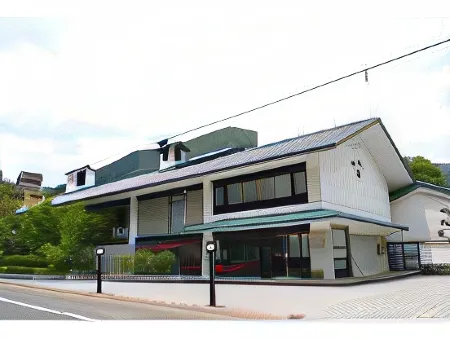 Auberge Suzukane Отели рядом со станцией JR Bandai-Atami station