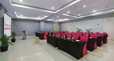 Meeting Rooms