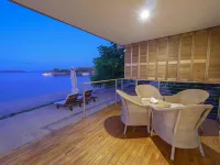 Komodo Resort