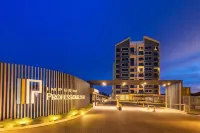 Imperio Professional Suite by Imperio Haffa Các khách sạn gần Curva Terrace One