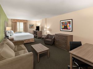 La Quinta Inn & Suites by Wyndham San Antonio Medical Ctr NW