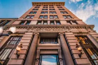 The Liberty Trust Các khách sạn ở Roanoke