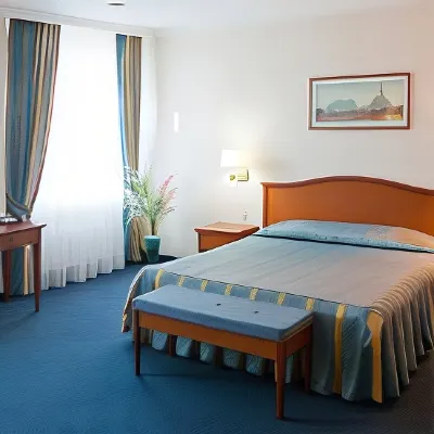 Taganskaya Hotel Отели рядом с достопримечательностью «ХАНОЙ»