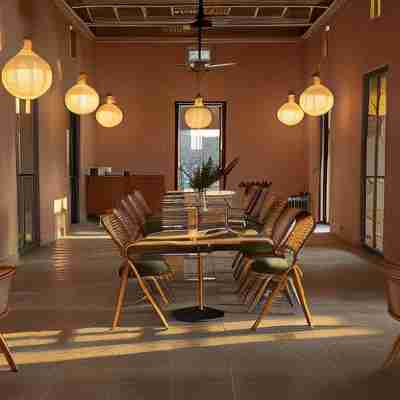 Amaya Dining/Meeting Rooms