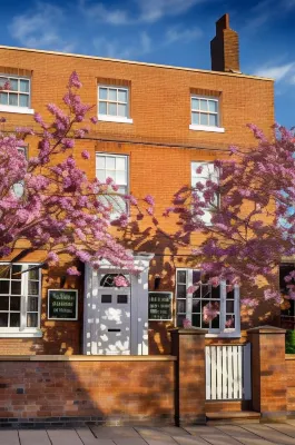 Hotel du Vin Stratford Hotels near Maybird Shopping Park