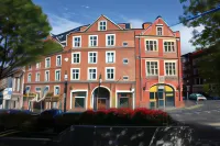 Harding Hotel Hotels near Talbot Street Memorial