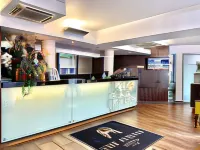 The Atrium Hotel