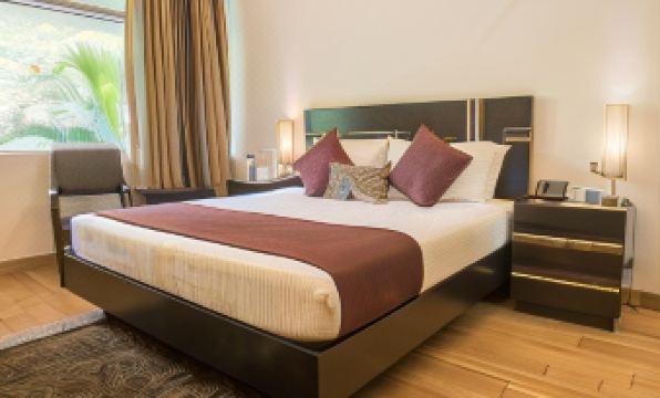 1. 호텔 디플로맷 ..