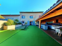 Les Granges de Jules Hotels in Haute-Garonne