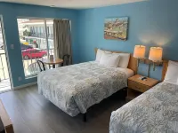 Surfcomber Motel - 2-Star