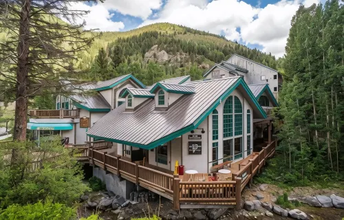 Alpine Village Suites - 4-Star