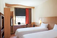 Ibis Oviedo