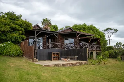 Misty Mountain Reserve Hotels near Storms River bridge