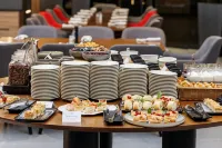 QOSMO Brasov Hotel - breakfast