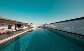 MQ Hotel Suites and SPA