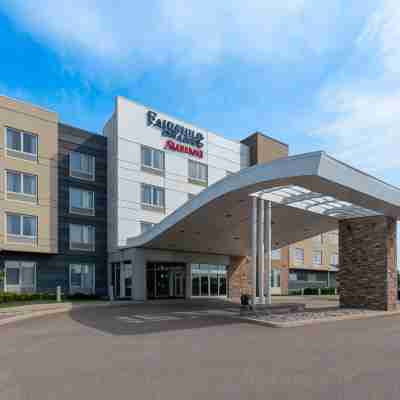 Fairfield Inn & Suites Moncton Hotel Exterior