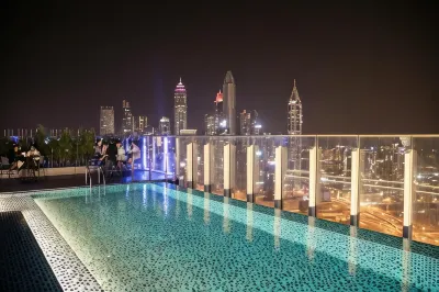 Taj Jumeirah Lakes Towers Hotels near DP World Head Office