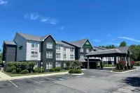 Wingate by Wyndham Matthews/Charlotte Pier 1附近的飯店