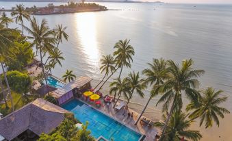Tango Luxe Beach Villa, Koh Samui