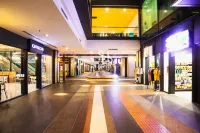Homi Oasis at KK Times Square - โรแมนติก