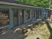 Riverside Lodge at Chimney Rock Hotels in Rutherford County