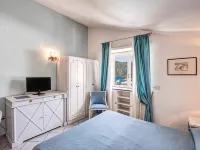 Palatium Mari Hotels in Capri