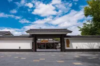 Your Room Kumamoto Station Little Hotels in Kumamoto