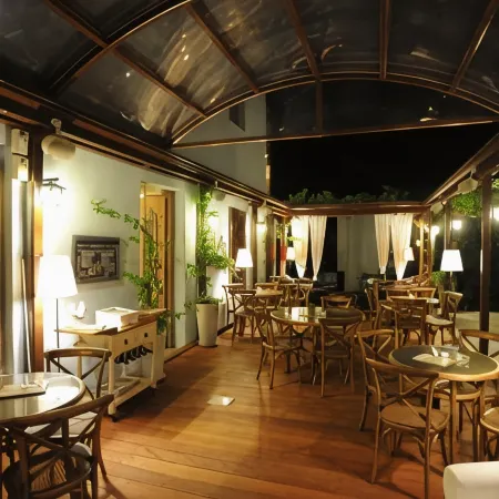 Boutique Hotel Kentrikon & Bungalows