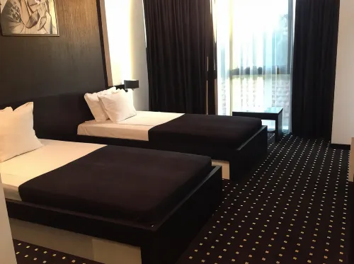Hotel Fashion - Free Parking - 자쿠지