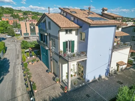 I Fiori di Margherita Luxury B&B Отели рядом с достопримечательностью «Etruscan Arch»