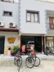 Rebetika Hotel & Bistro Các khách sạn gần Đền Artemis