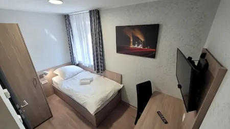 Landgasthof Kelzenberg Отели в г. Гревенброх