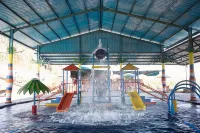 Royal Hotel and Outbound Trawas Hotels in Trawas