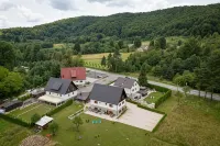 Green Lakes House 2 Hoteles en Prijeboj