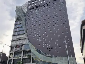 VIVERE 飯店，ARTOTEL 策劃的加丁塞爾蓬