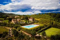 Poggio Cennina Resort