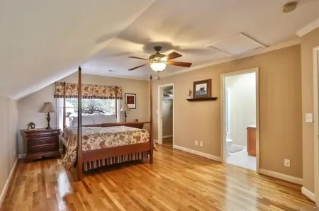 Beautiful views from every room in this spacious, secluded home with fast wifi