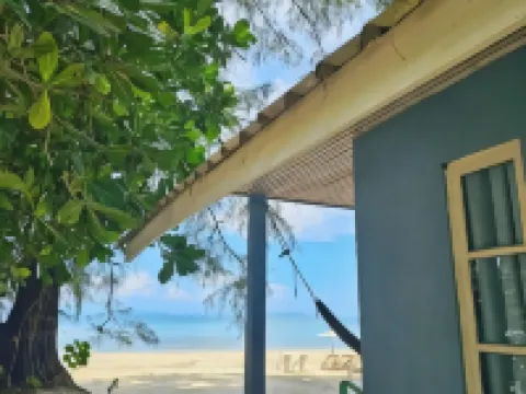 ลองบีช เกาะพยาม โรงแรมในเกาะพยาม