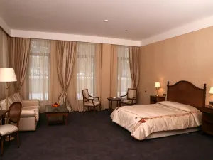 페스타 윈터 팰리스 호텔 & SPA